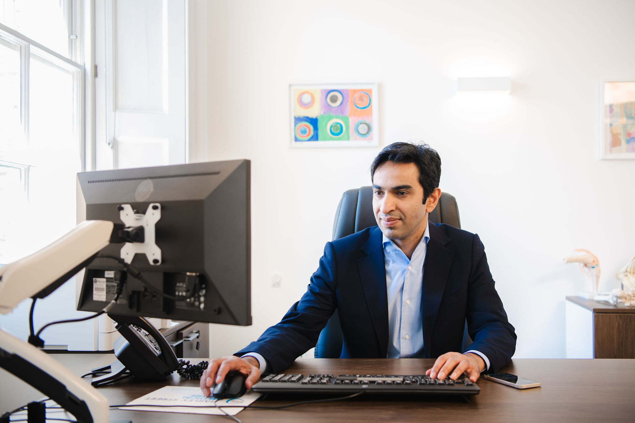 Kaser Nazir - Bunion Surgeon in Harley Street, London, Bunion Treatment Specialist